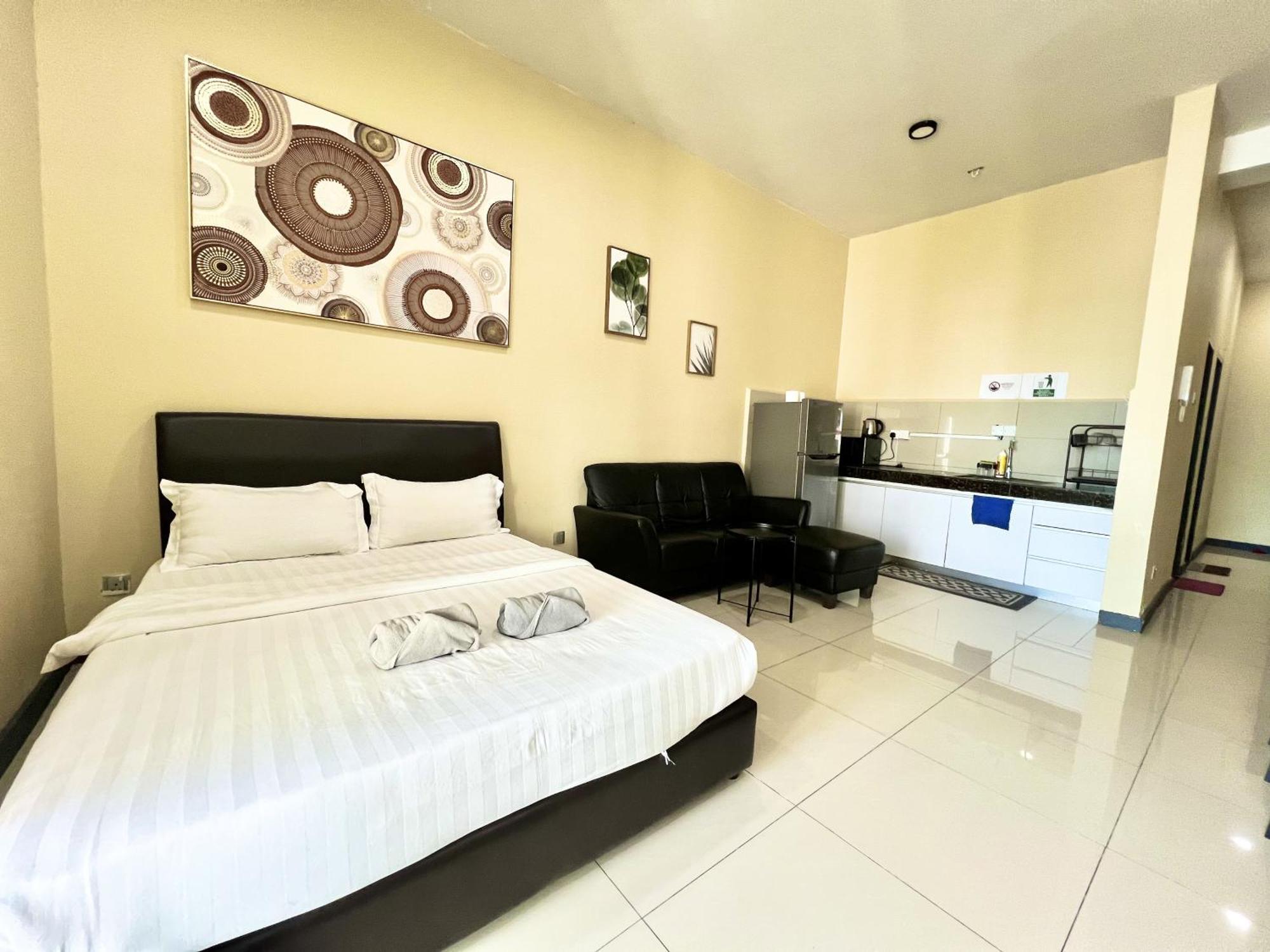Margo Istay - The Loft Imago Hotel 2*